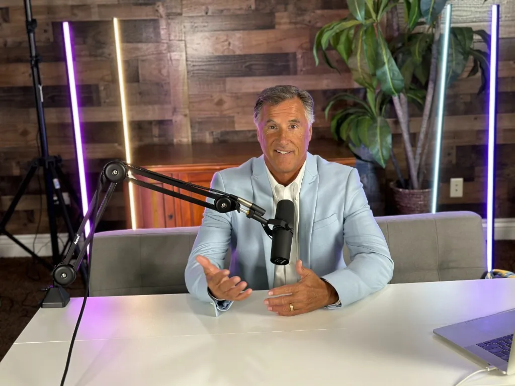 Dan Thompson speaking about Becoming Your Own Bank and cash flow strategies